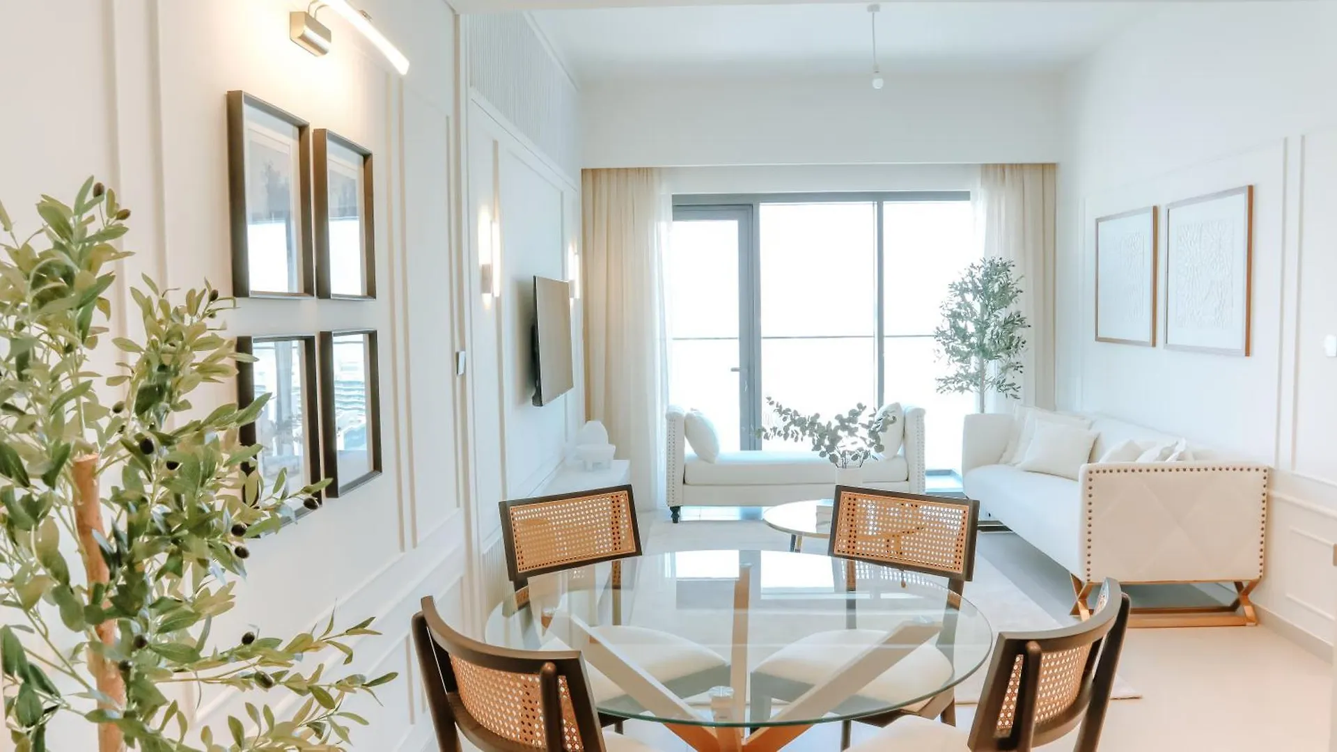Burj Royale Condo, Close To Dubai Mall & Attractions Holiday home
