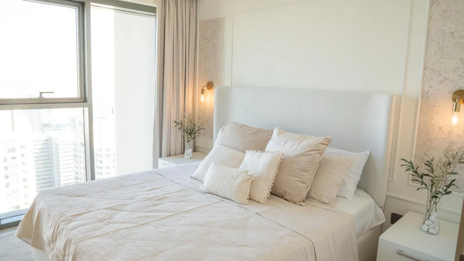 Burj Royale Condo, Close To Dubai Mall & Attractions 0*,  United Arab Emirates